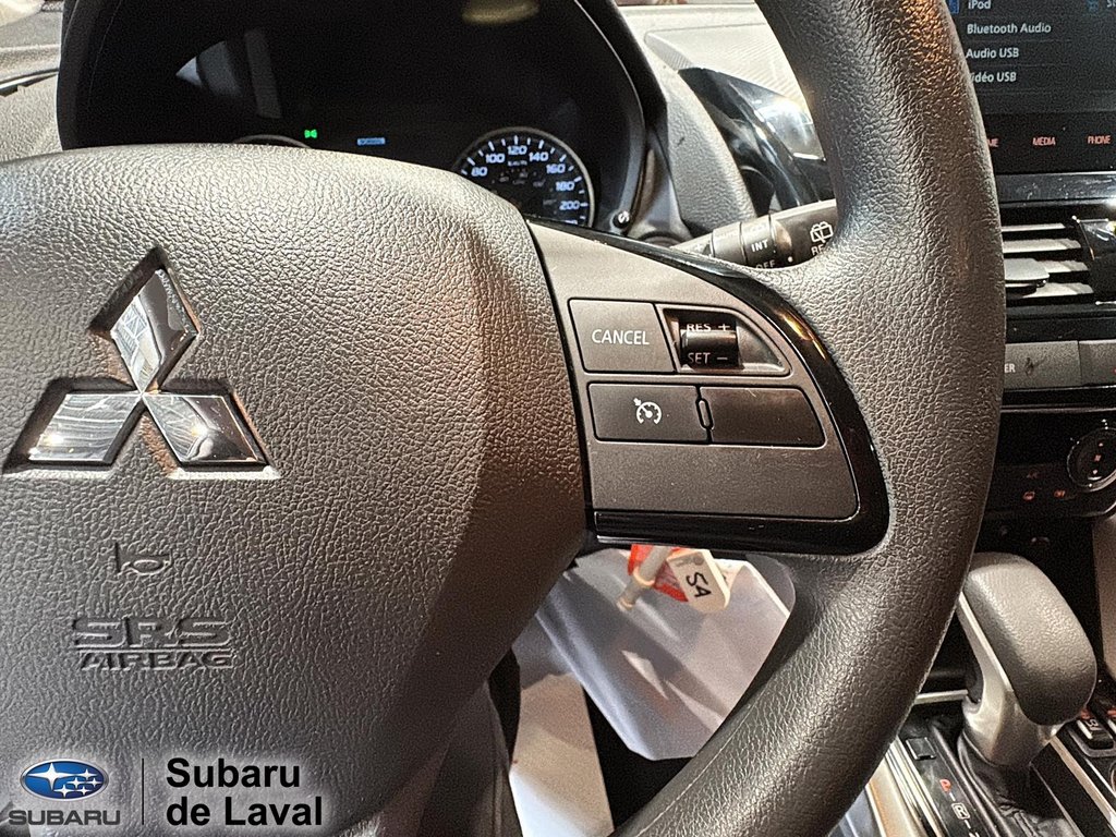 2024 Mitsubishi Eclipse Cross ES in Laval, Quebec - 22 - w1024h768px