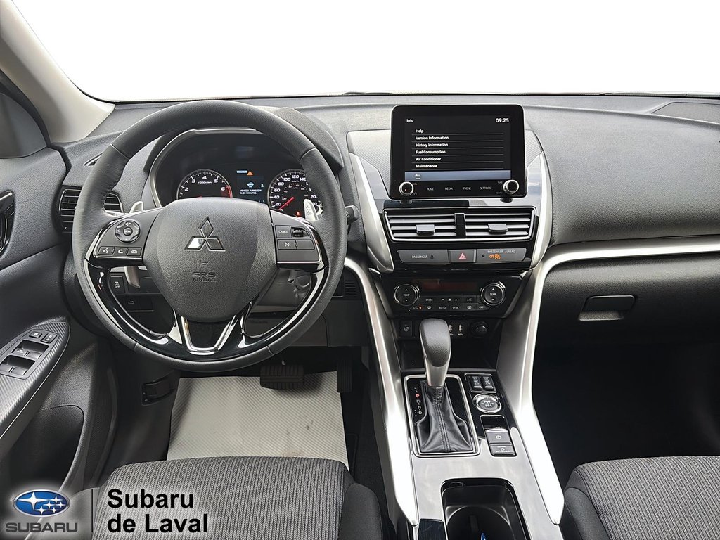 Mitsubishi Eclipse Cross  2025 à Laval, Québec - 14 - w1024h768px