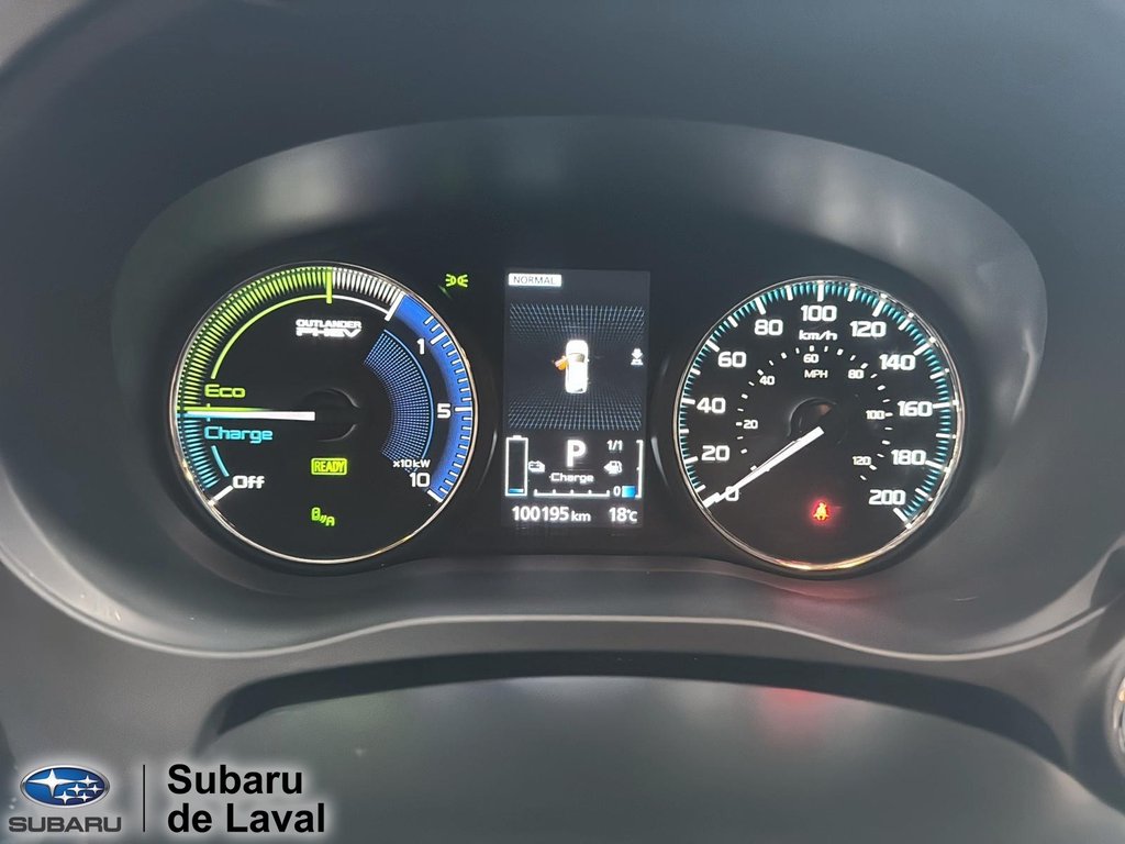 Mitsubishi Outlander PHEV  2022 à Laval, Québec - 23 - w1024h768px