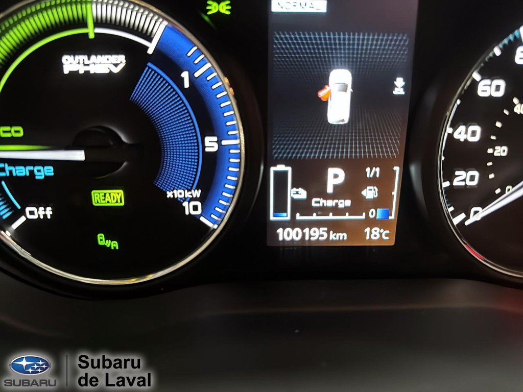 Mitsubishi Outlander PHEV  2022 à Laval, Québec - 24 - w1024h768px