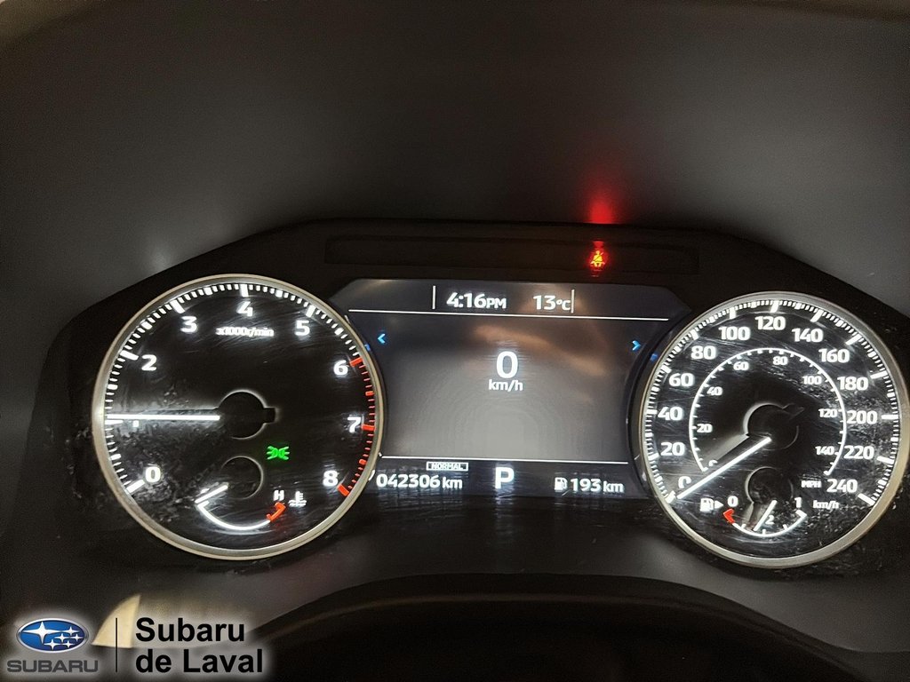 2023 Mitsubishi Outlander ES in Laval, Quebec - 24 - w1024h768px