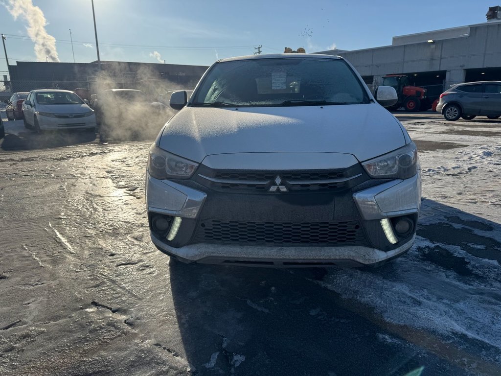 2018 Mitsubishi RVR SE in Terrebonne, Quebec - 3 - w1024h768px