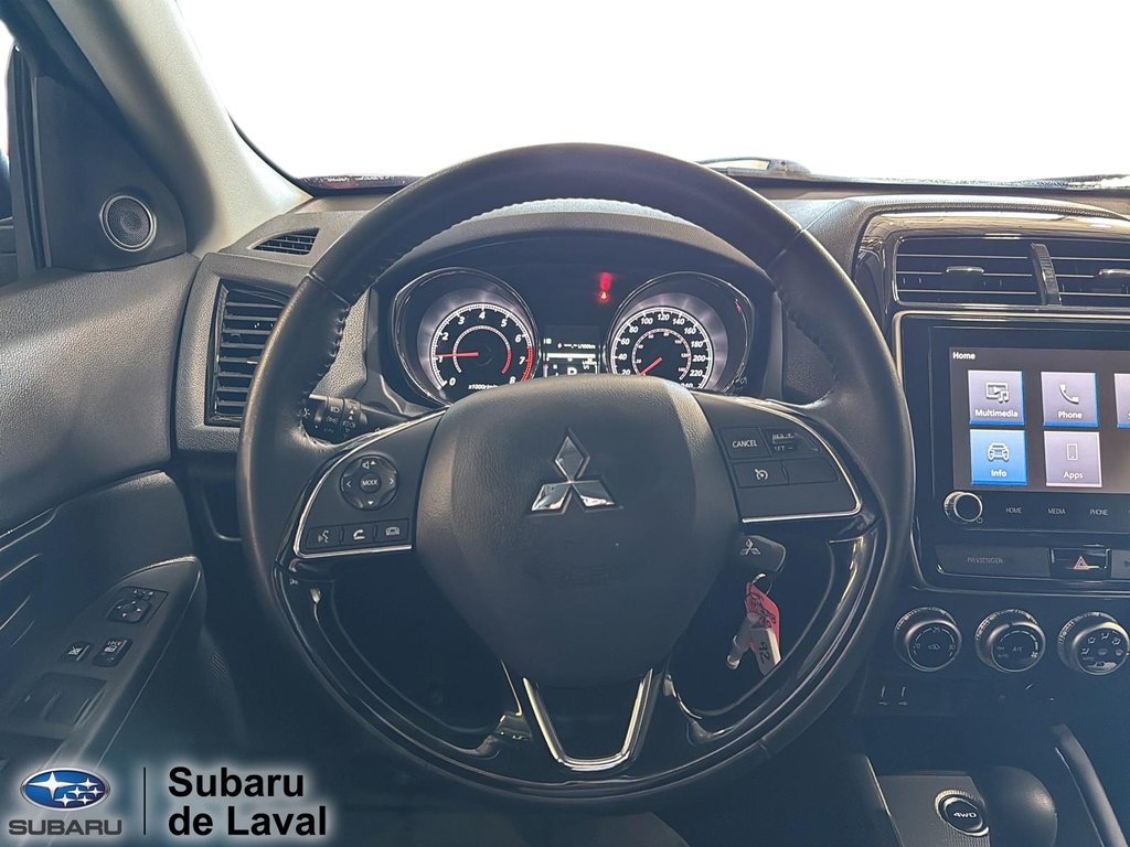 2020 Mitsubishi RVR ES in Laval, Quebec - 17 - w1024h768px