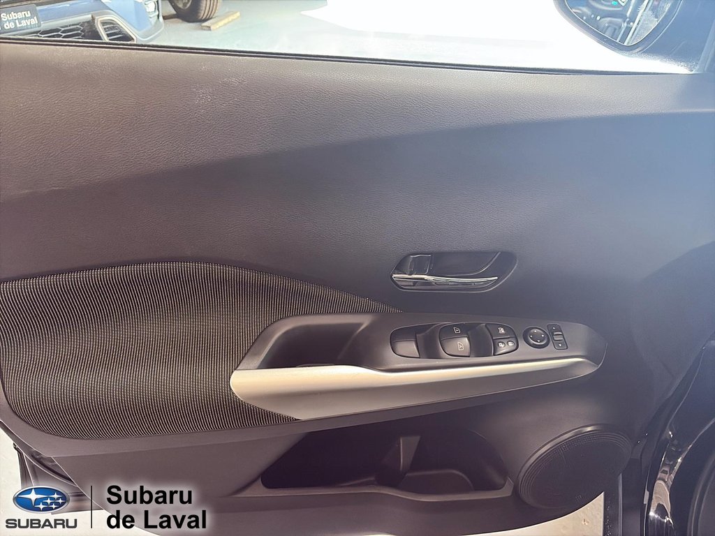 Nissan Kicks SV 2020 à Terrebonne, Québec - 11 - w1024h768px