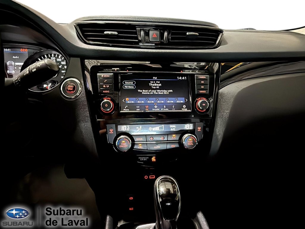 Nissan Qashqai SV 2021 à Laval, Québec - 16 - w1024h768px
