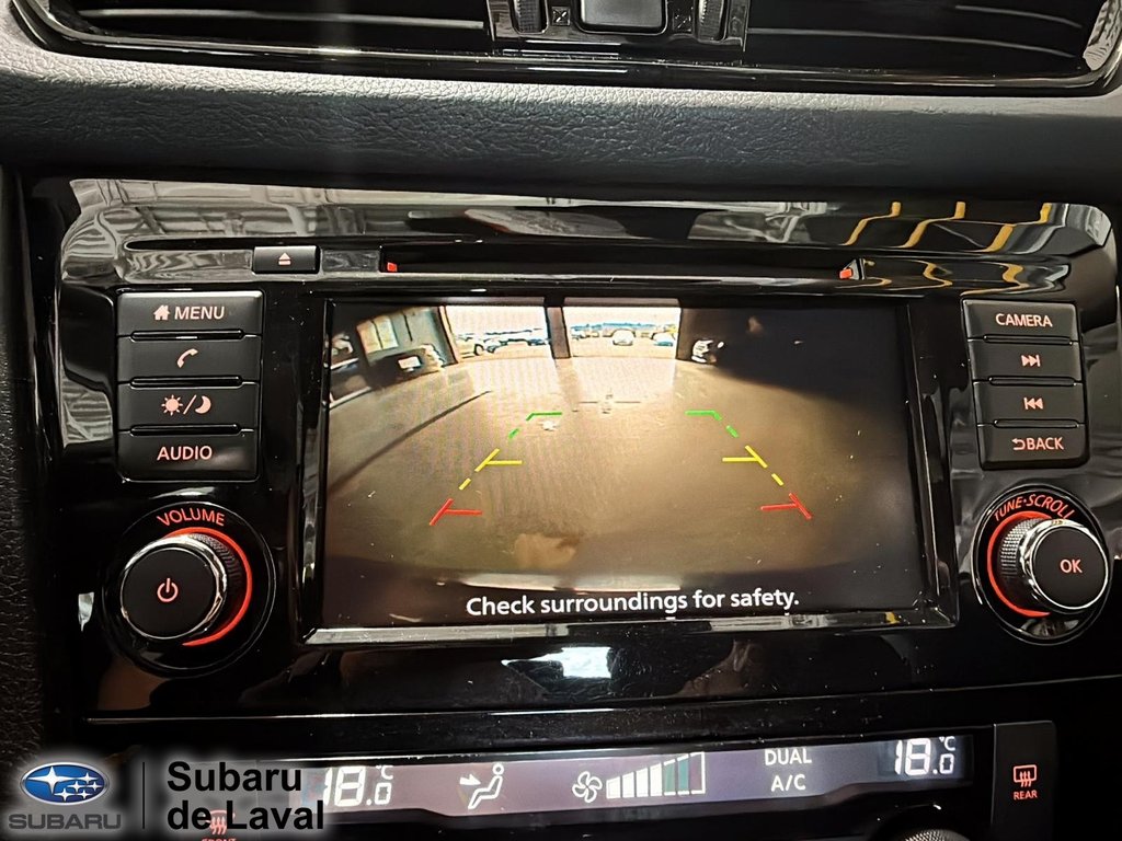 Nissan Qashqai SV 2021 à Laval, Québec - 17 - w1024h768px