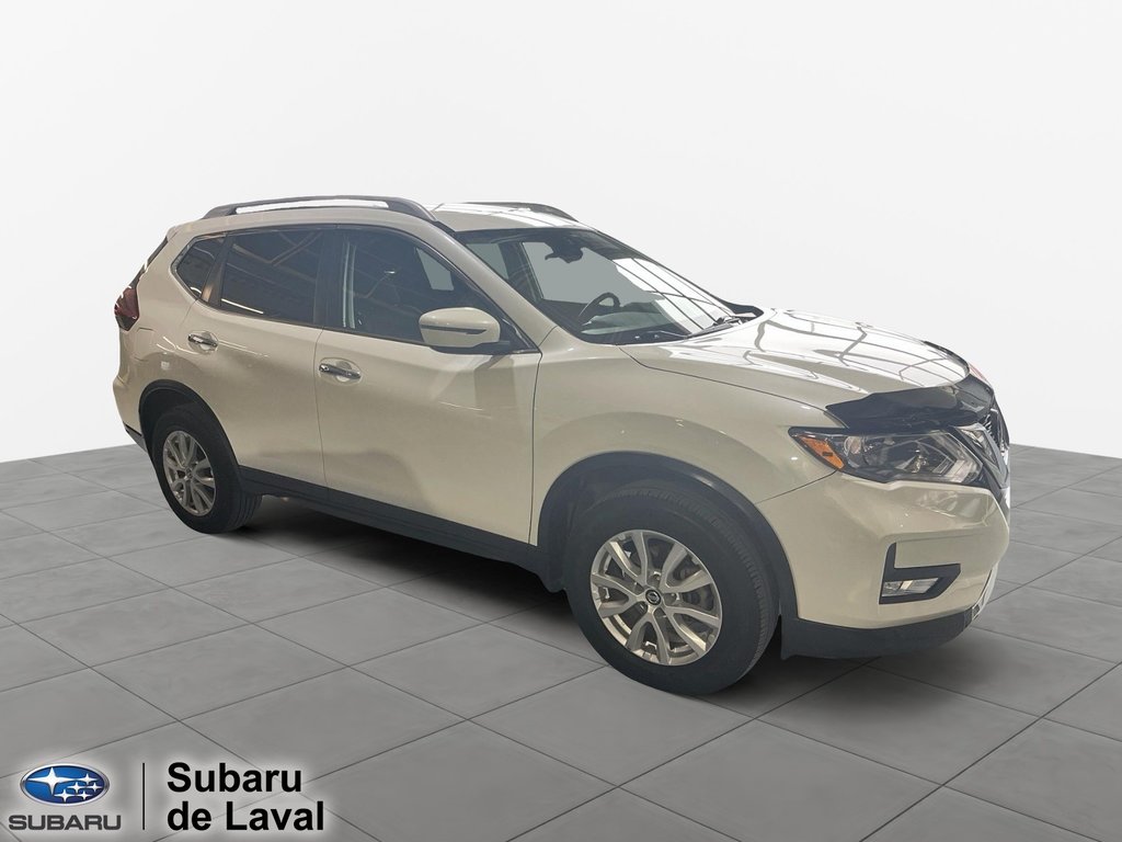 2019 Nissan Rogue SV in Terrebonne, Quebec - 4 - w1024h768px