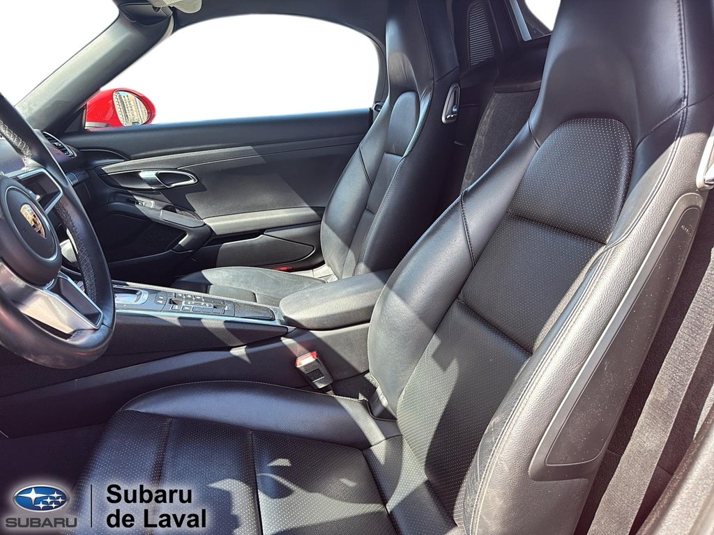 Porsche 718 Boxster Décapotable 2021 à Laval, Québec - 10 - w1024h768px