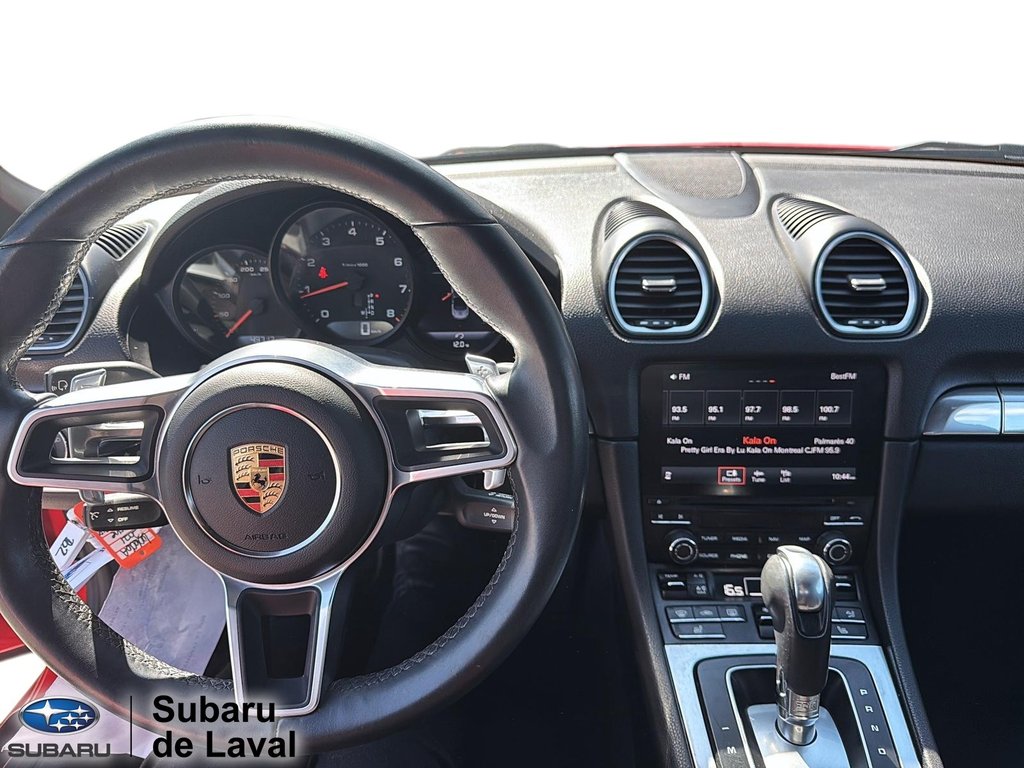Porsche 718 Boxster Décapotable 2021 à Laval, Québec - 14 - w1024h768px