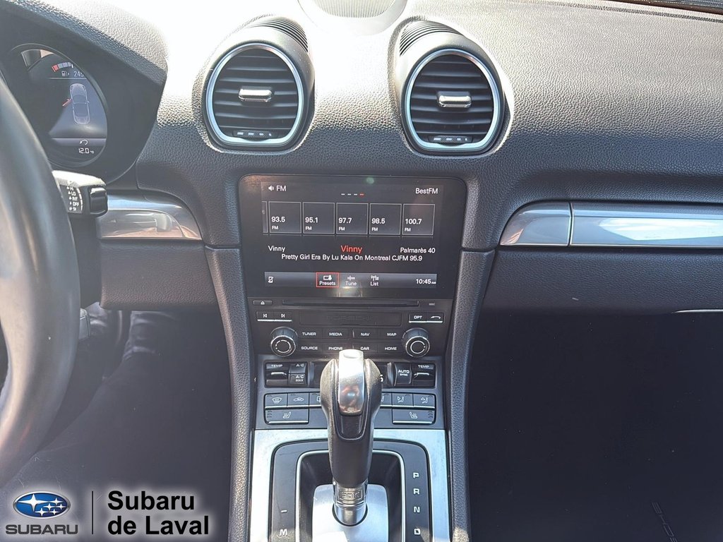 Porsche 718 Boxster Décapotable 2021 à Laval, Québec - 15 - w1024h768px