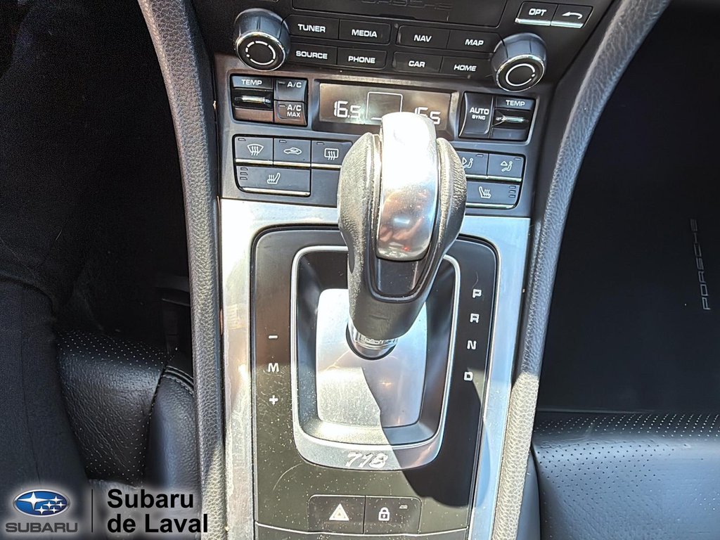 Porsche 718 Boxster Décapotable 2021 à Laval, Québec - 17 - w1024h768px