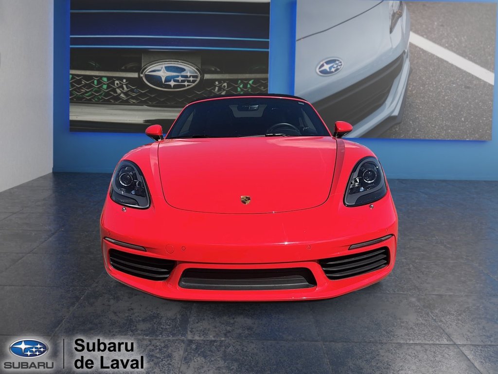 Porsche 718 Boxster Décapotable 2021 à Laval, Québec - 2 - w1024h768px