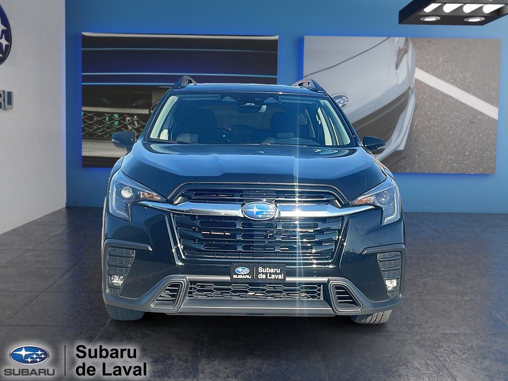2023 Subaru ASCENT Touring in Laval, Quebec - 2 - w1024h768px