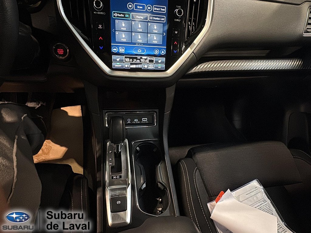 Subaru Ascent Touring 2023 à Laval, Québec - 20 - w1024h768px