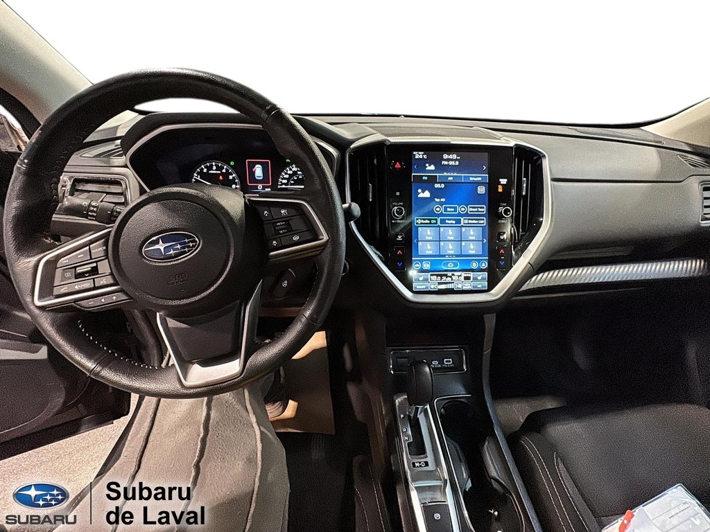 Subaru Ascent Touring 2023 à Laval, Québec - 16 - w1024h768px