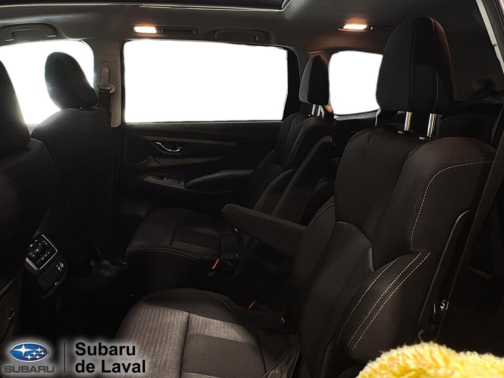 Subaru Ascent Touring 2023 à Laval, Québec - 13 - w1024h768px