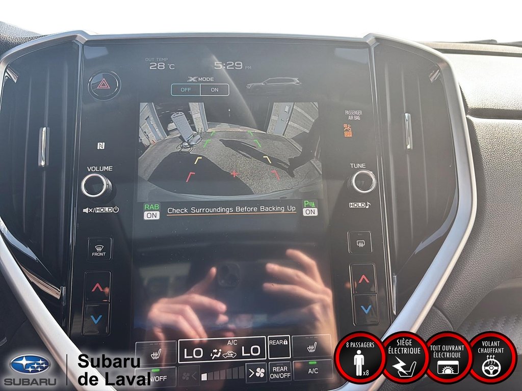 2023 Subaru Ascent Touring in Laval, Quebec - 17 - w1024h768px