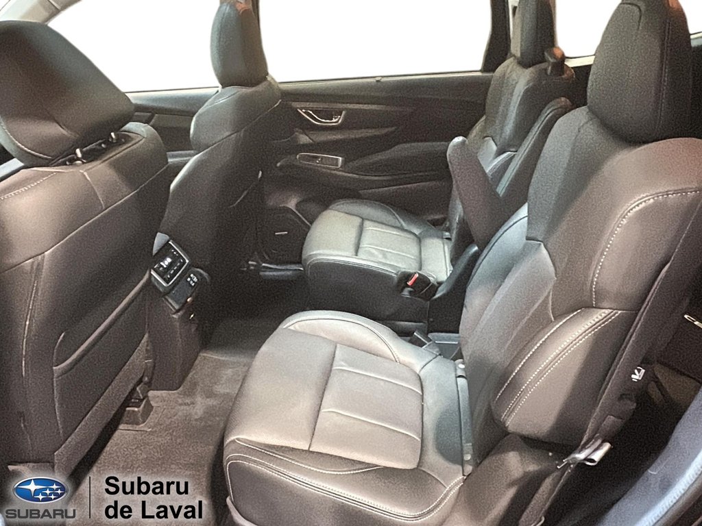 Subaru Ascent Limited 2023 à Laval, Québec - 12 - w1024h768px