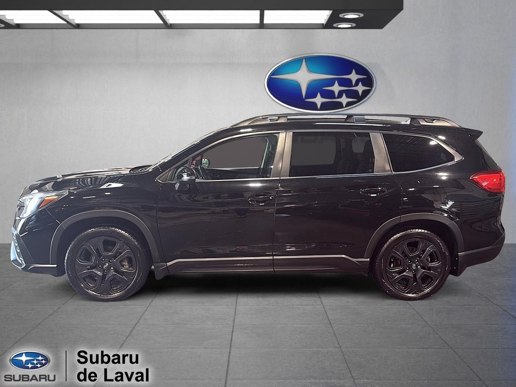 2023 Subaru Ascent Onyx in Laval, Quebec - 8 - w1024h768px