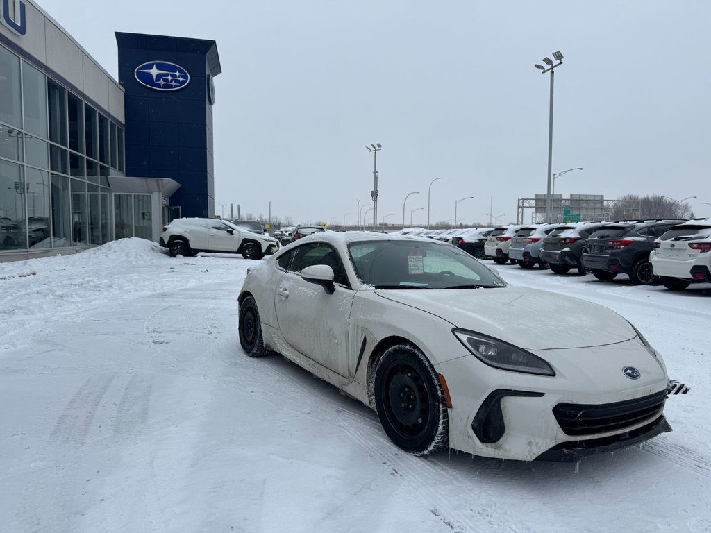 2023 Subaru BRZ Base in Laval, Quebec - 5 - w1024h768px