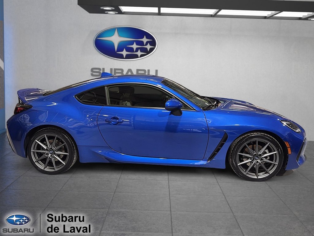 2023 Subaru BRZ Sport-tech in Terrebonne, Quebec - 4 - w1024h768px