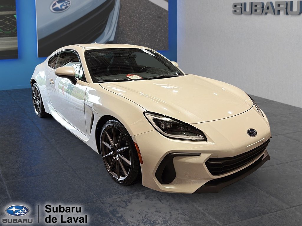 Subaru BRZ Sport-tech 2023 à Laval, Québec - 3 - w1024h768px