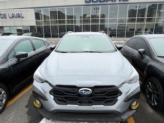 2024 Subaru Crosstrek Onyx in Laval, Quebec - 2 - w1024h768px