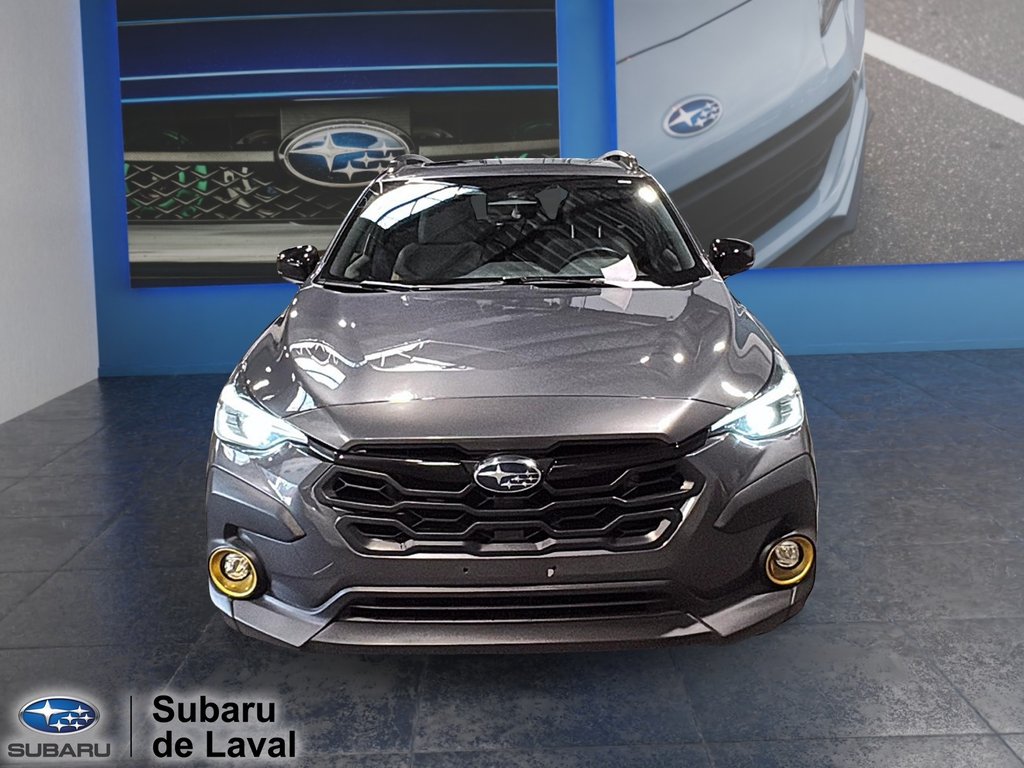 2024 Subaru Crosstrek Onyx in Laval, Quebec - 2 - w1024h768px