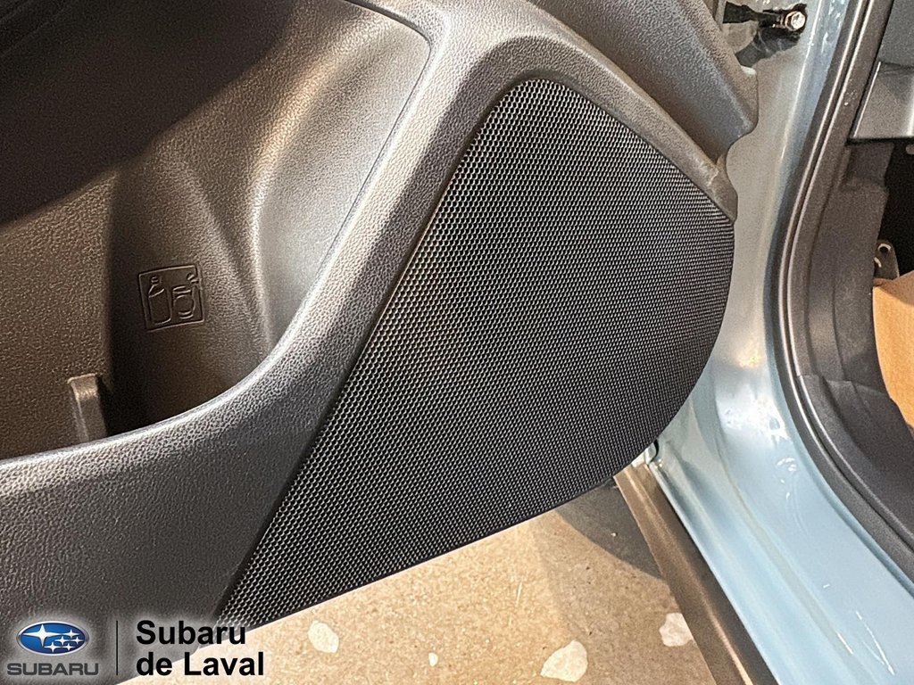 2024 Subaru Crosstrek Onyx in Laval, Quebec - 12 - w1024h768px