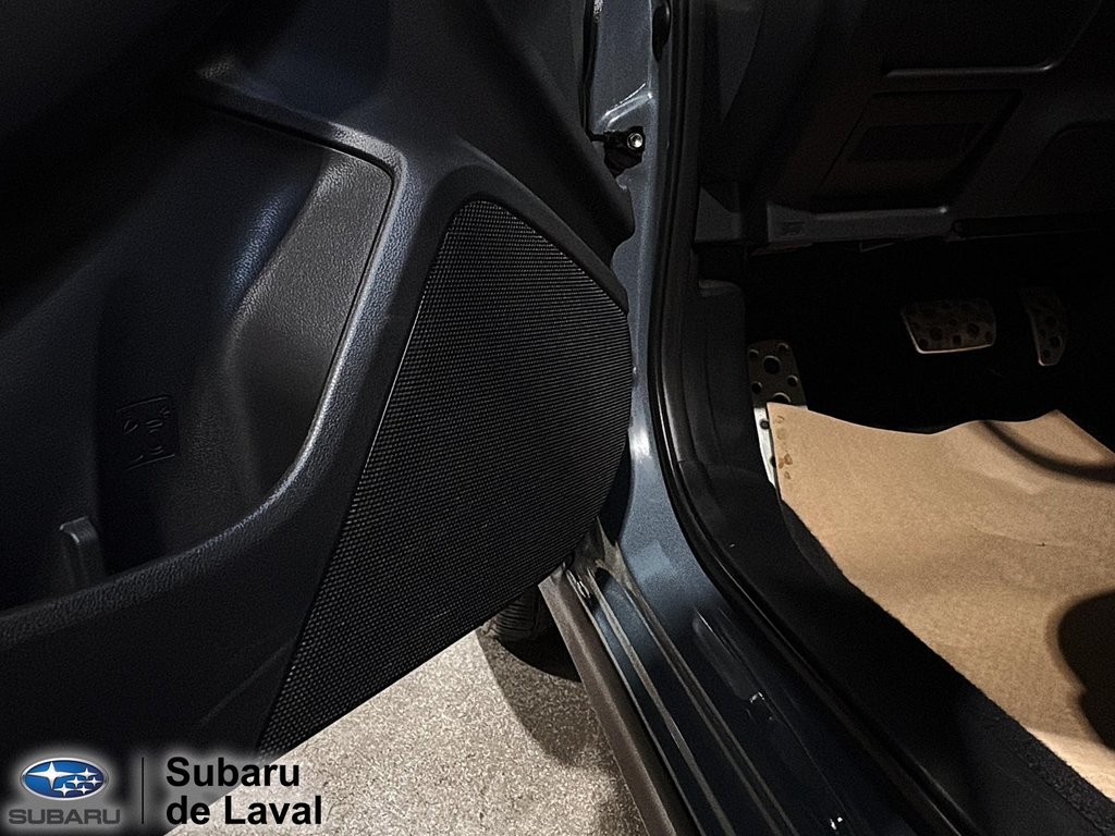 2024 Subaru Crosstrek Onyx in Laval, Quebec - 12 - w1024h768px