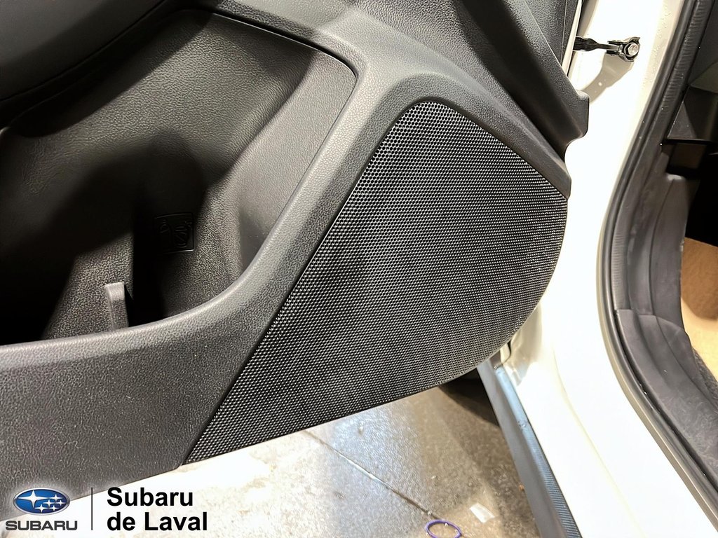2024 Subaru Crosstrek Touring in Laval, Quebec - 12 - w1024h768px