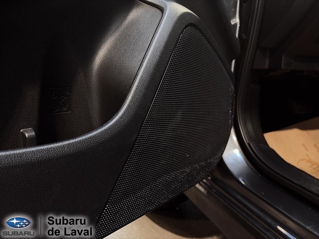 2024 Subaru Crosstrek Touring in Laval, Quebec - 12 - w1024h768px