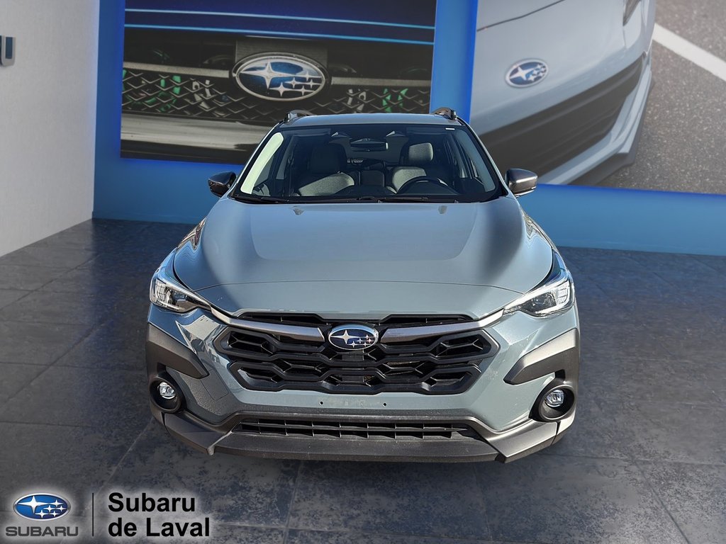 2025 Subaru Crosstrek Touring in Laval, Quebec - 2 - w1024h768px