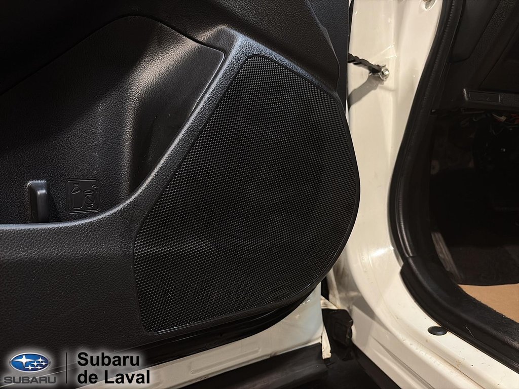 2016 Subaru Forester i Touring in Terrebonne, Quebec - 12 - w1024h768px