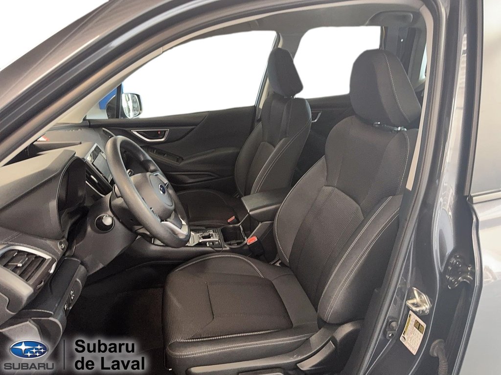 2022 Subaru Forester 2.5i in Laval, Quebec - 10 - w1024h768px