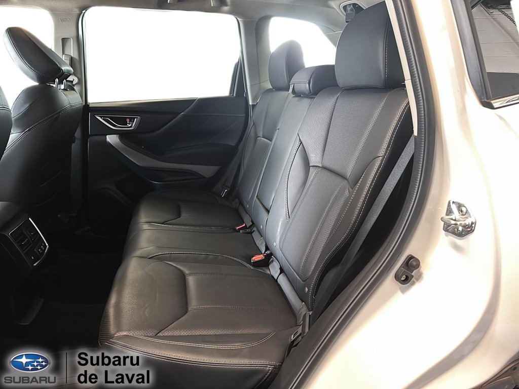 Subaru Forester Limited 2022 à Laval, Québec - 11 - w1024h768px