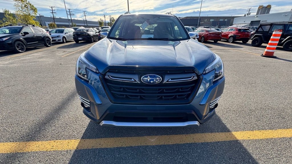 2022 Subaru Forester Premier in Laval, Quebec - 3 - w1024h768px