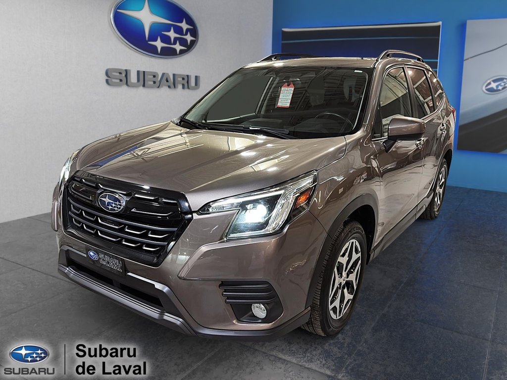 2022 Subaru Forester Touring in Terrebonne, Quebec - 1 - w1024h768px