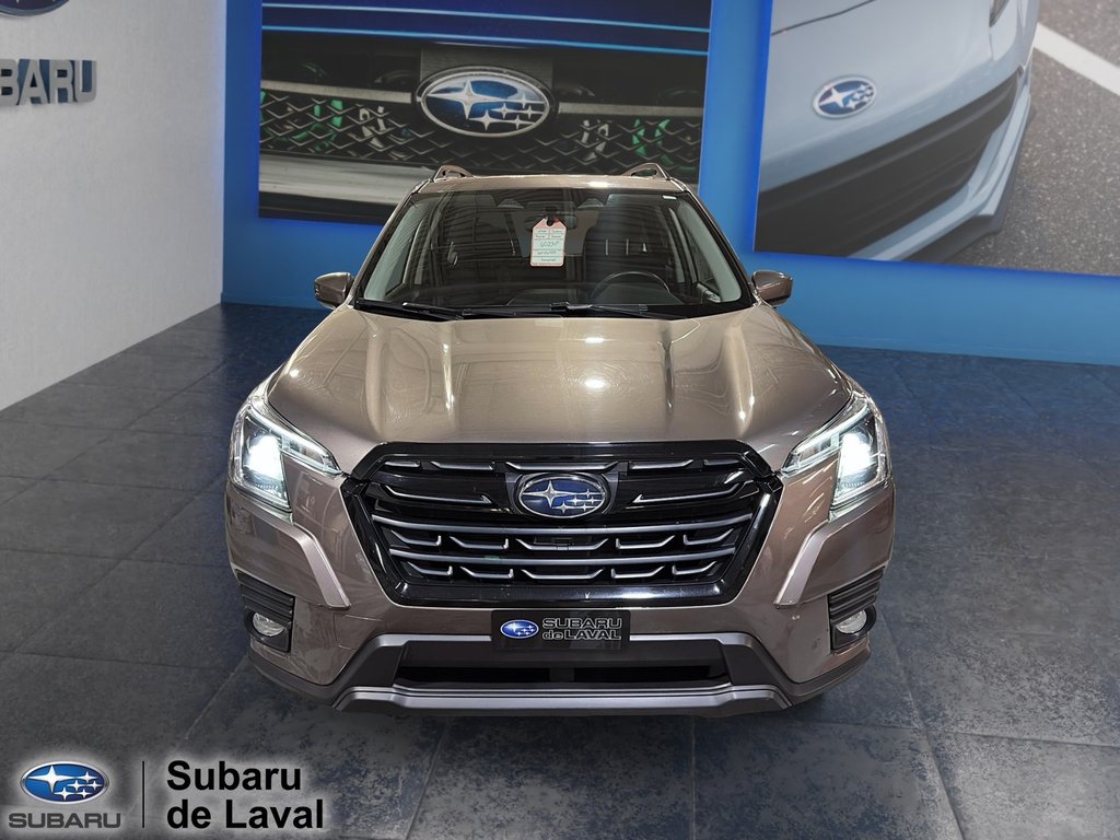 2022 Subaru Forester Touring in Terrebonne, Quebec - 2 - w1024h768px