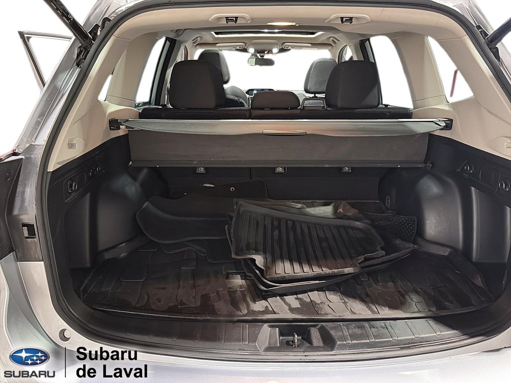 Subaru Forester Touring 2022 à Terrebonne, Québec - 14 - w1024h768px