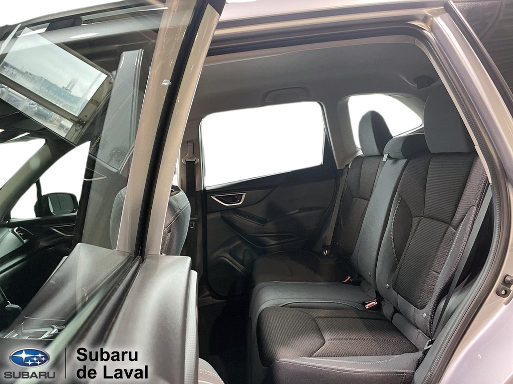 Subaru Forester  2023 à Terrebonne, Québec - 11 - w1024h768px