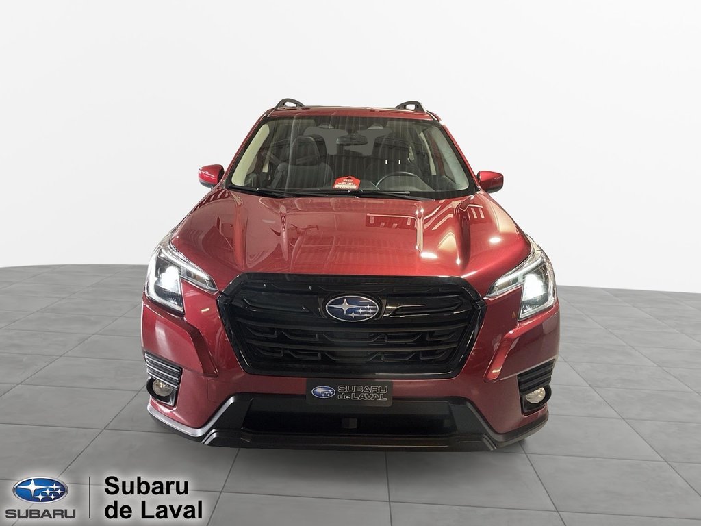 2023 Subaru Forester Touring in Laval, Quebec - 2 - w1024h768px