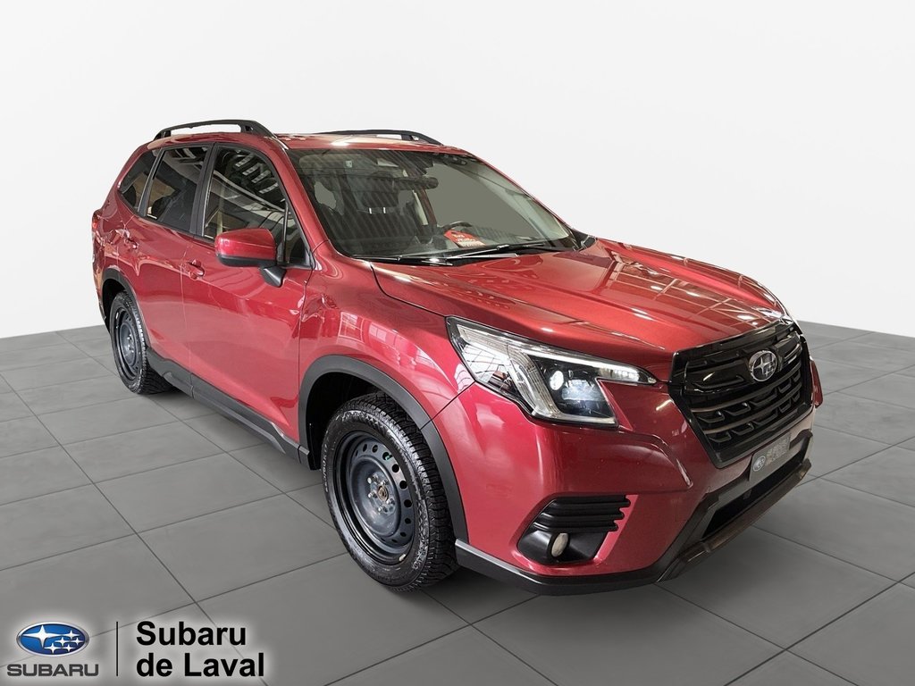 2023 Subaru Forester Touring in Laval, Quebec - 3 - w1024h768px