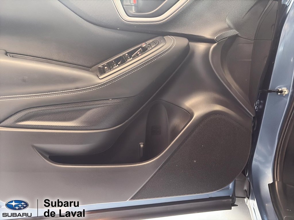 2023 Subaru Forester BASE in Laval, Quebec - 12 - w1024h768px