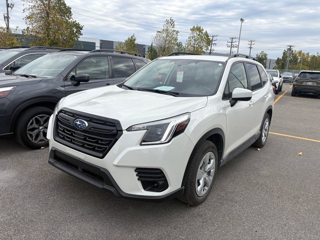 2023 Subaru Forester in Laval, Quebec - 1 - w1024h768px