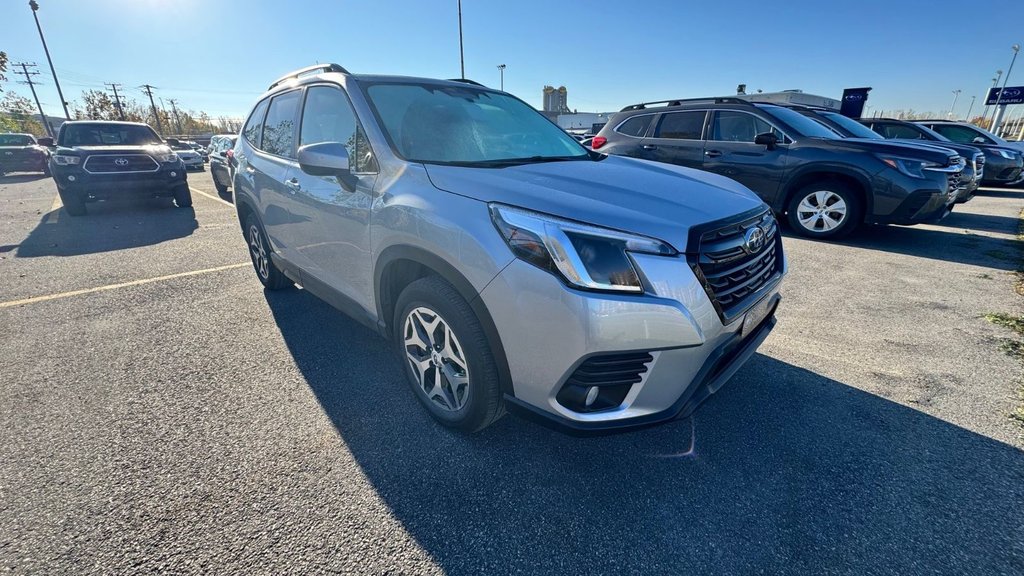 2023 Subaru Forester Touring in Laval, Quebec - 5 - w1024h768px