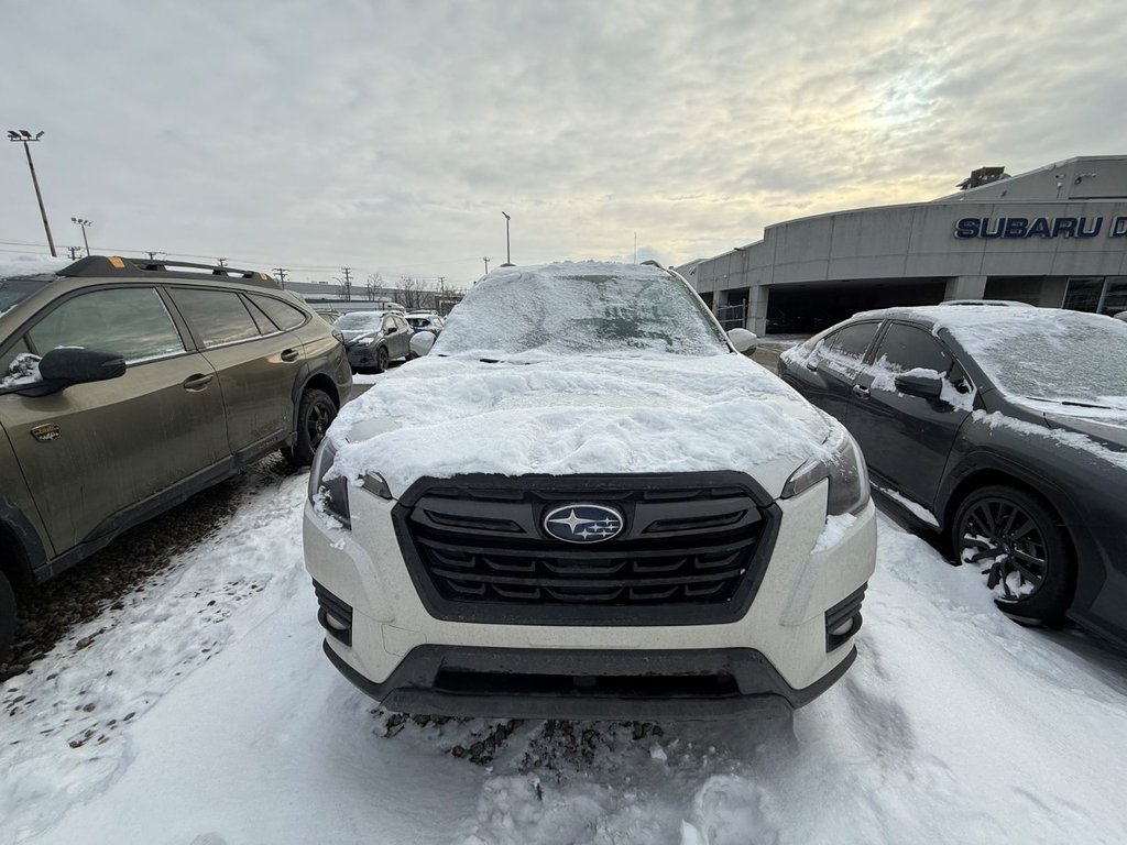 Subaru Forester Limited 2023 à Laval, Québec - 3 - w1024h768px