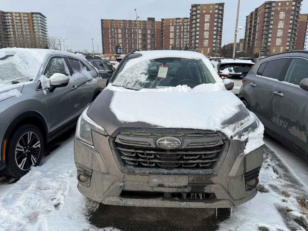 Subaru Forester Limited 2023 à Laval, Québec - 3 - w1024h768px