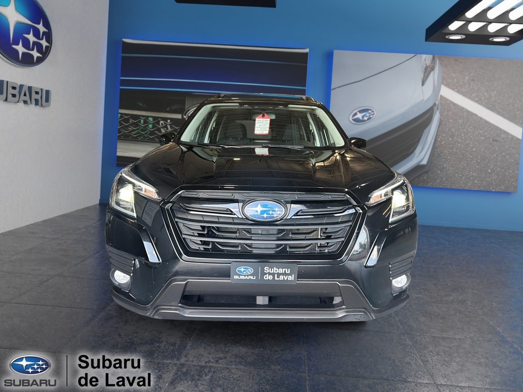 Subaru Forester Touring 2023 à Laval, Québec - 2 - w1024h768px