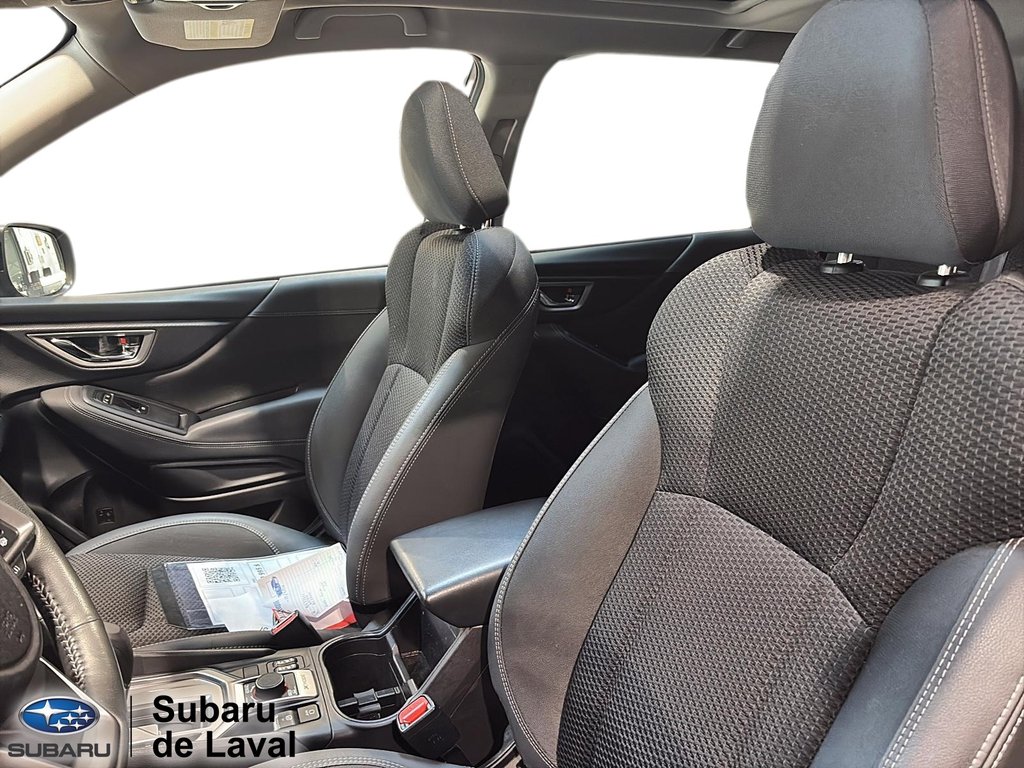 2023 Subaru Forester Touring in Laval, Quebec - 10 - w1024h768px